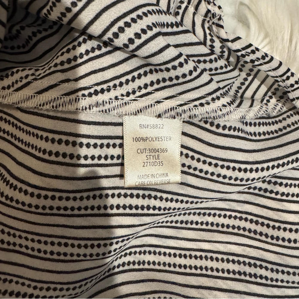 Max Studio Women Large Black White Striped Wrap Surplice Blouse - Picture 4 of 6